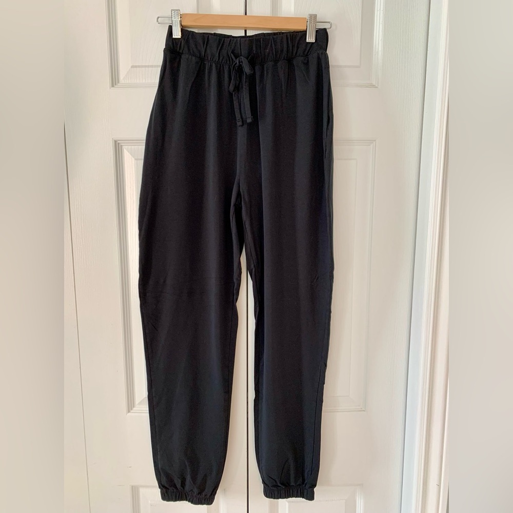 Paper Label Joggers